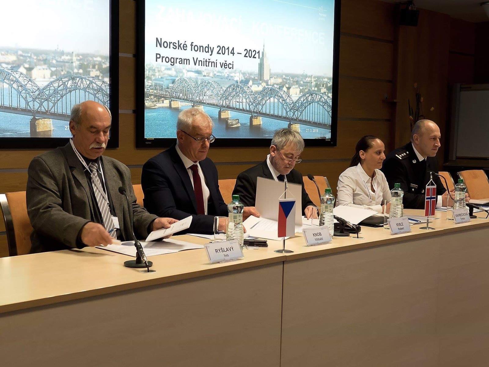 Konference_PVV-00b.jpg