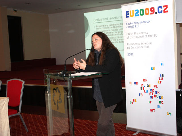 1.  konference